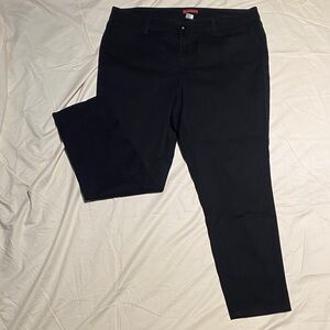 Straight Leg Women’s Pants in Black